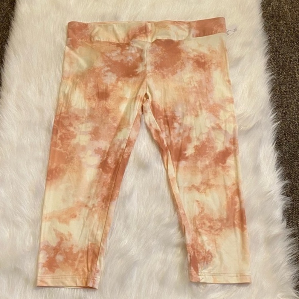 New High Rise Capri Legging Size XXXL (22) Women’s